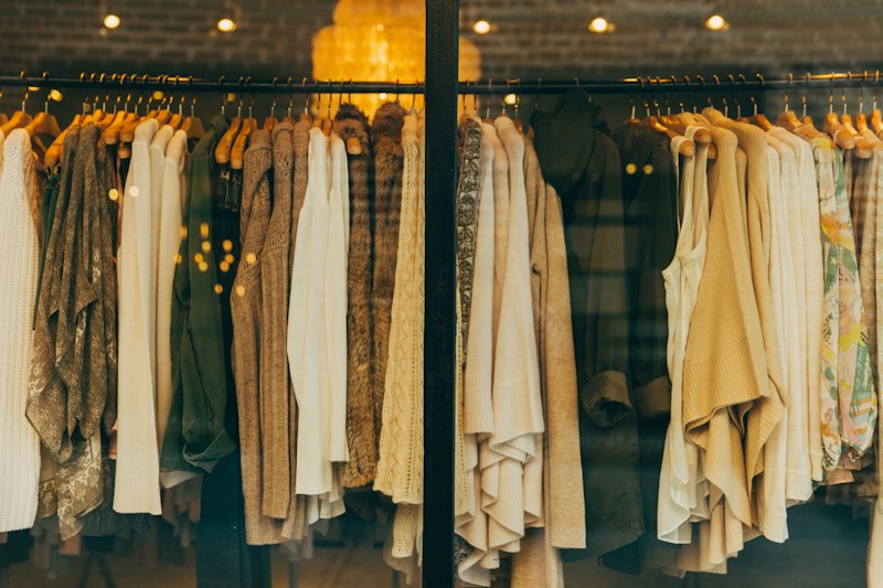 Fashion outlets